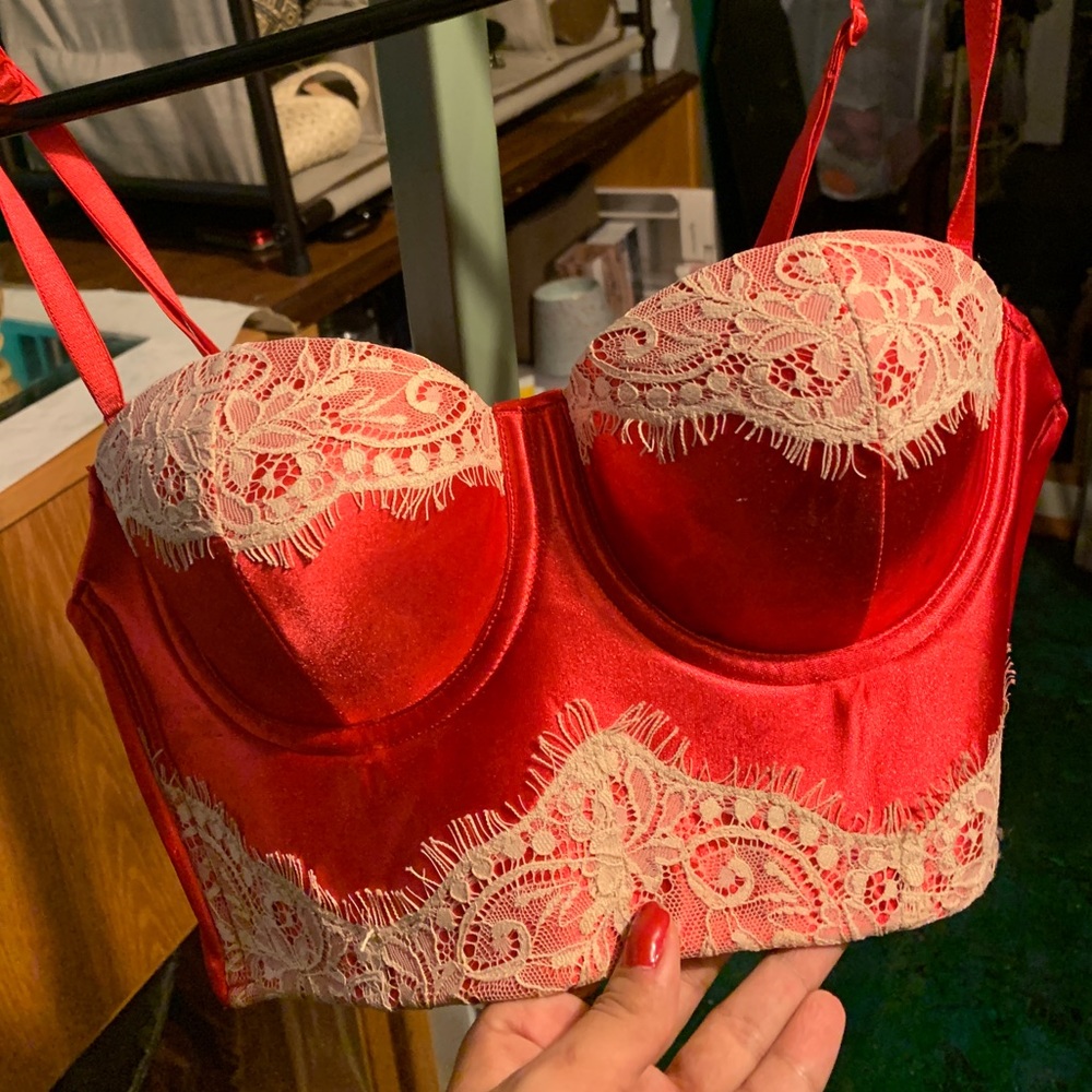 Sexy red lace bustier